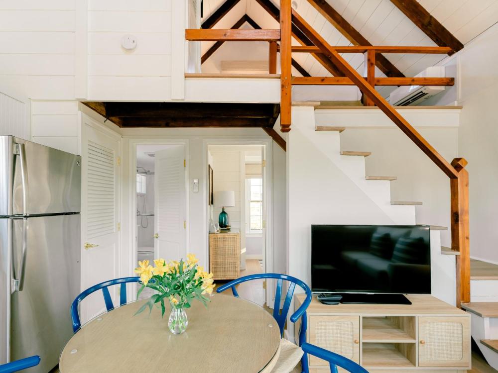 Two Bedroom Cottage - Pawana interior